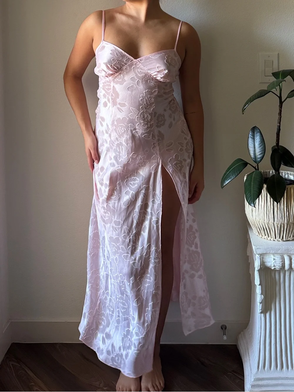 Victoria Secret vintage Sheer Floral Lace Slip Dress - Light Pink